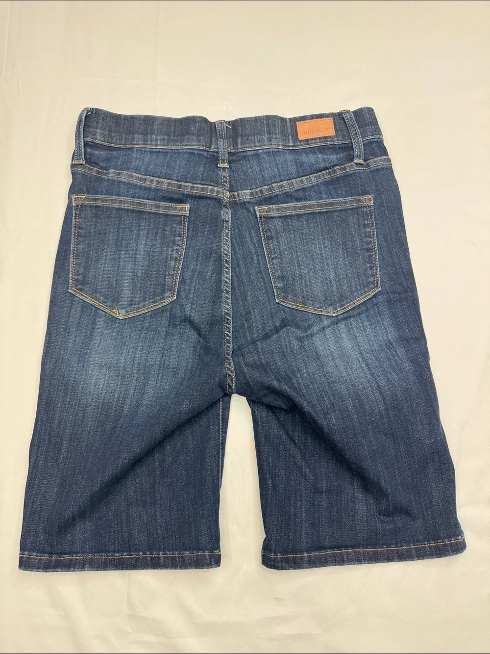 Judy Blue Dark Indigo Women's Denim Bermuda Shorts size large L pull on stretch - Picture 8 of 8